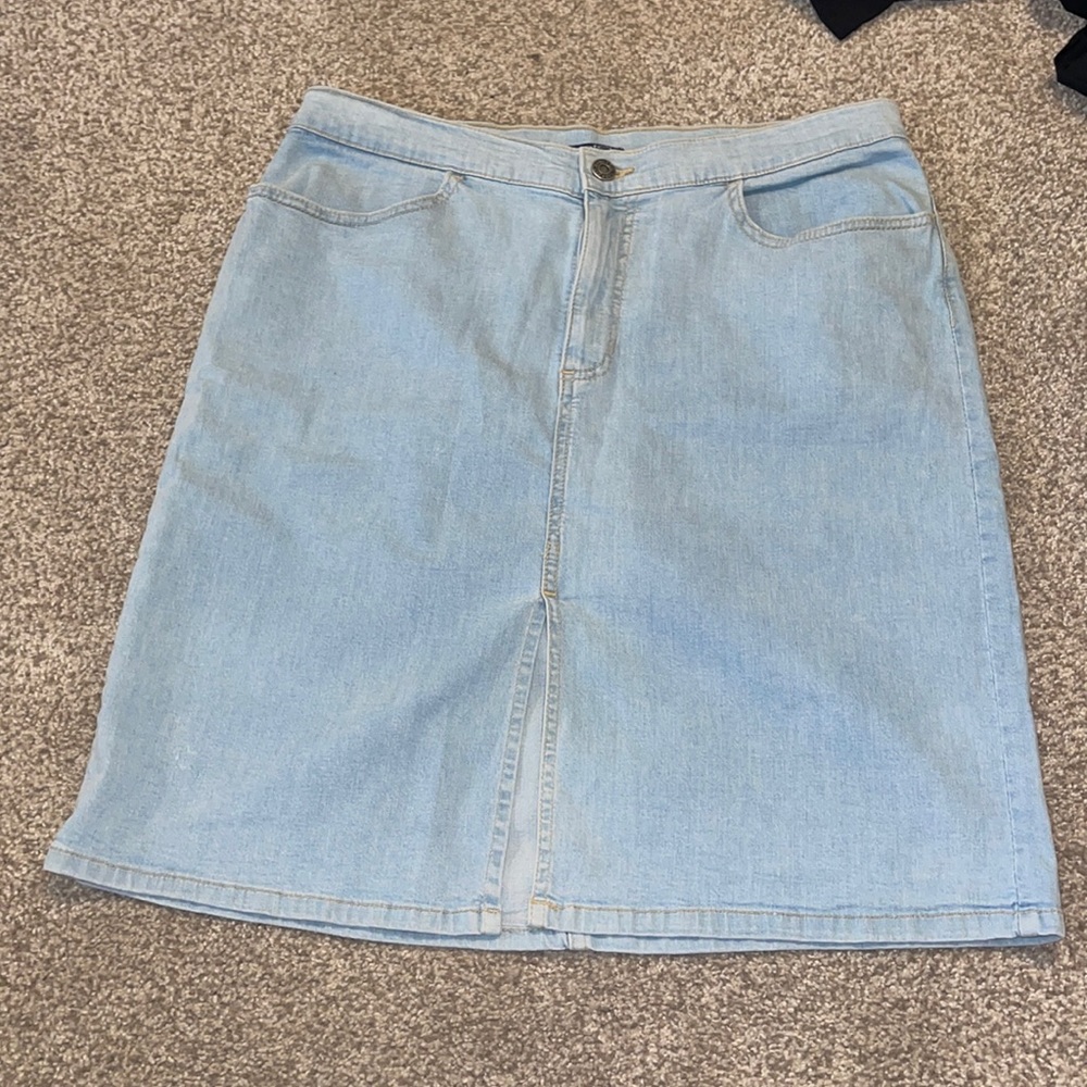 GAP jean stretch pencil skirt